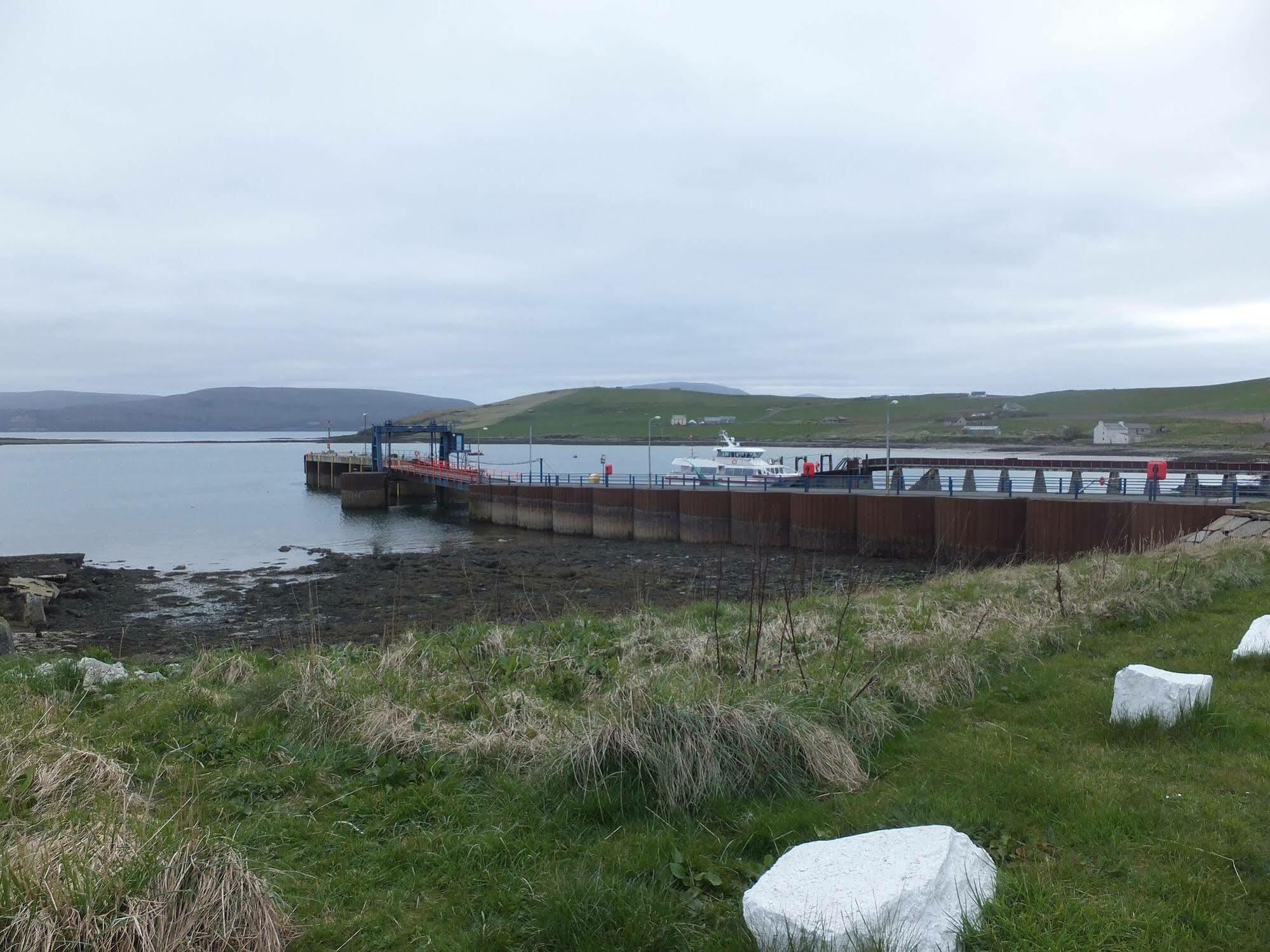 Orkneylodge Orphir  Eksteriør bilde